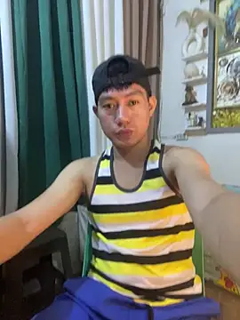 xshyboyx online show from 07-13-26, 02:16