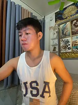 xshyboyx online show from 02-08-26, 01:47