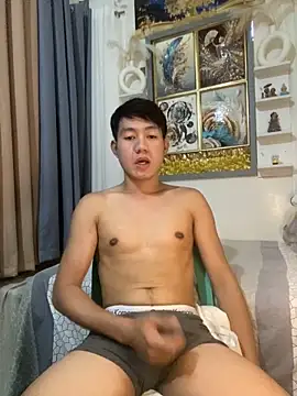 xshyboyx online show from 09-16-25, 05:08