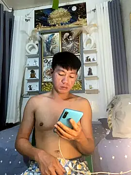 xshyboyx online show from 10-08-25, 04:29