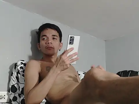 Natsboii online show from 04-14-26, 11:37