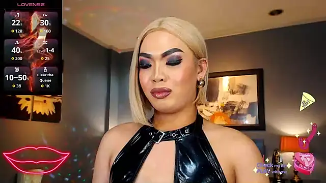 FridaHumphrey online show from 09-14-25, 05:57