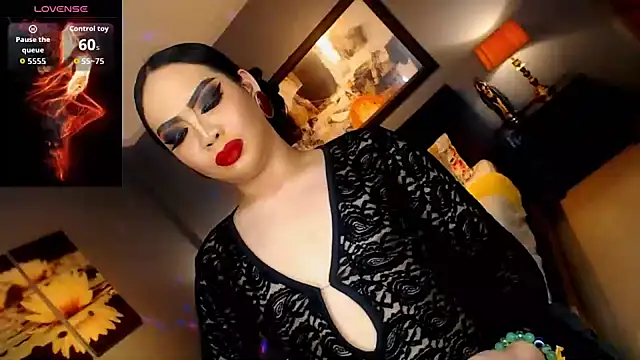 FridaHumphrey online show from 03-12-26, 07:07