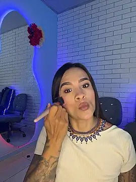 Im Fernanda online show from 01-10-26, 10:43