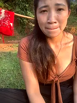 ThiHa003 online show from 10-10-25, 09:54