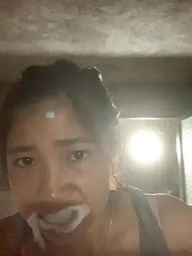 ThiHa003 online show from 09-21-25, 10:37