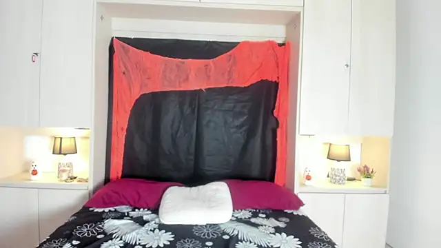 CamiGox online show from 11-06-25, 07:40