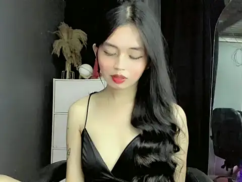 LexiLove online show from 09-16-25, 02:51