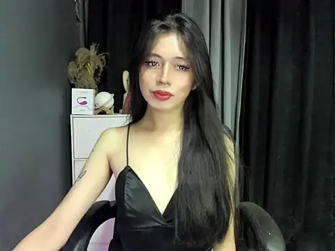 Snapshot of LexiLove chatting on 08-01-26, 12:58 LexiLove online show from 08-01-26, 12:58
