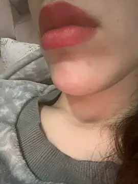 Mimisixo online show from 02-18-26, 12:19