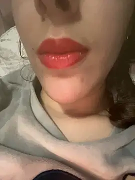 Mimisixo online show from 02-09-26, 11:47