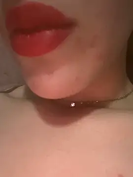 Mimisixo online show from 06-12-26, 11:35