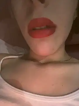 Mimisixo online show from 09-10-25, 10:53