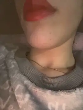 Mimisixo online show from 11-10-25, 10:37