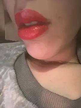 Mimisixo online show from 03-31-26, 11:07