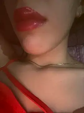 Mimisixo online show from 10-11-25, 05:25