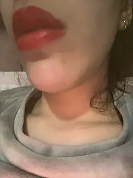 Mimisixo online show from 02-07-26, 11:35