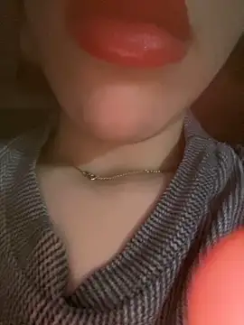 Mimisixo online show from 11-09-25, 03:49