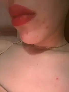 Mimisixo online show from 06-14-26, 12:07