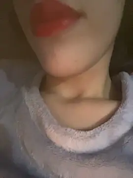 Mimisixo online show from 11-18-25, 11:15