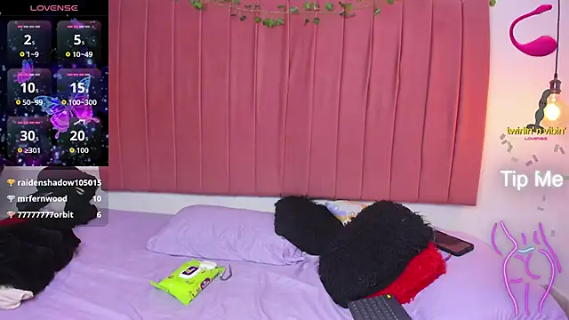 ana foxi online show from 04-13-26, 07:07