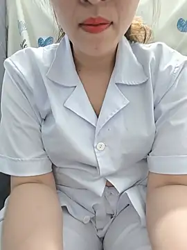 Ariana-Vy online show from 06-19-26, 01:11