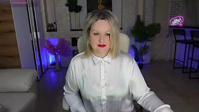 MariemLui online show from 04-05-26, 02:46