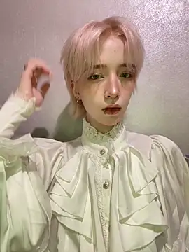 MelissaReis online show from 11-22-25, 03:05