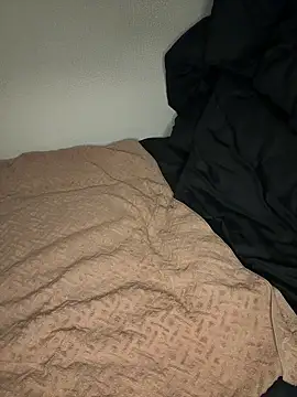 meme n online show from 02-28-26, 03:44