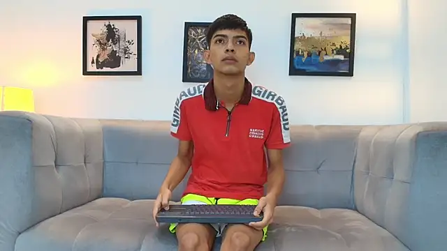 PRETTY SEX1 online show from 01-09-26, 01:18