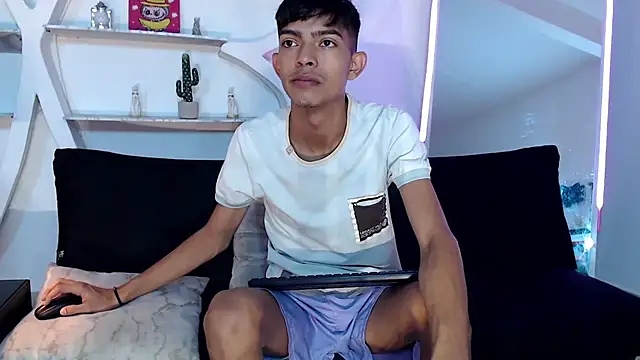 PRETTY SEX1 online show from 11-01-25, 01:16