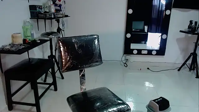 Sam Blue online show from 11-11-25, 01:06