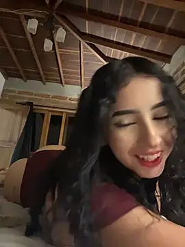 Snapshot of RosseMelody chatting on 06-17-26, 02:55 RosseMelody online show from 06-17-26, 02:55
