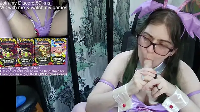 CritKitten online show from 04-18-26, 12:57