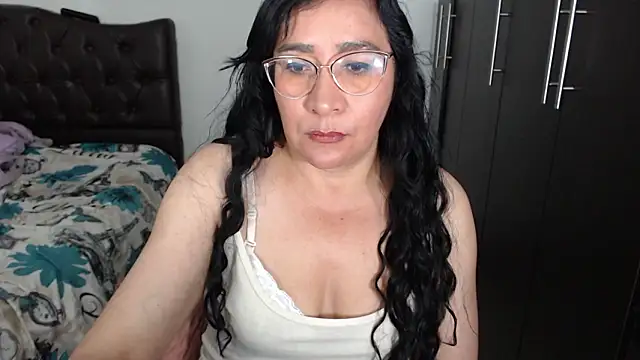 Grace mature milf online show from 03-10-26, 10:25