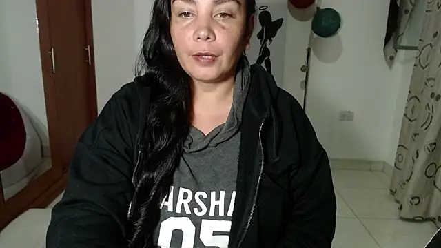 Vivian milf paint online show from 10-01-25, 04:06