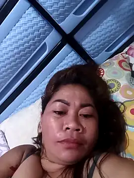 sexybitch 02 online show from 04-12-26, 12:08