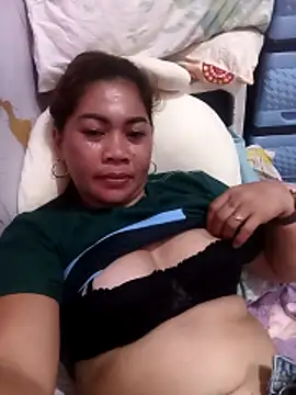 sexybitch 02 online show from 04-04-26, 11:39