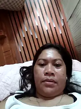 sexybitch 02 online show from 11-08-25, 11:30