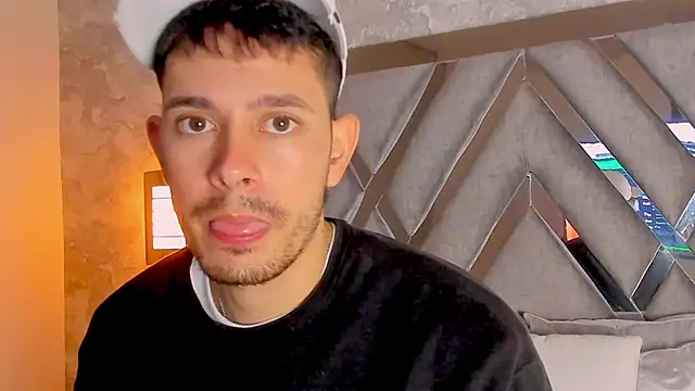 nils saint online show from 11-18-25, 04:38