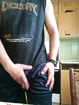 Snapshot of Llovlyboyyyy12 chatting on 03-09-26, 06:06 Llovlyboyyyy12 online show from 03-09-26, 06:06