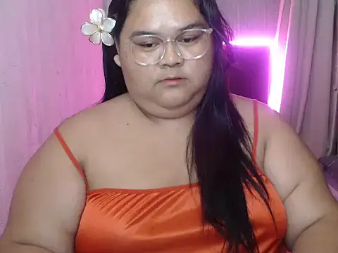 Snapshot of Naughty_alfrea chatting on 06-02-26, 04:07 Naughty alfrea online show from 06-02-26, 04:07