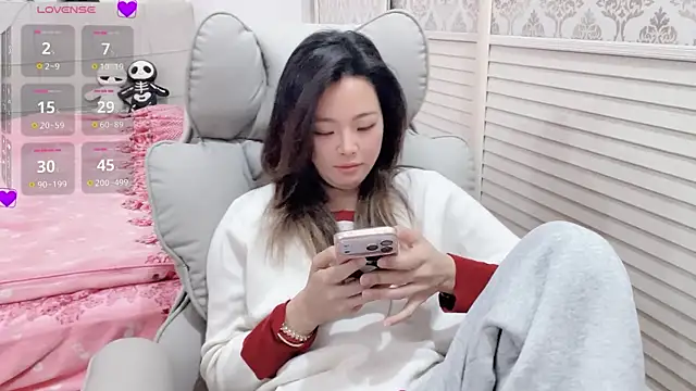 Holiland online show from 01-14-26, 12:47