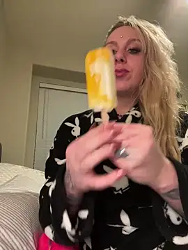 bimbopixxxie online show from 12-21-25, 06:37