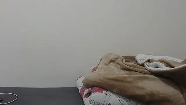 Maryem637048 online show from 03-10-26, 03:16