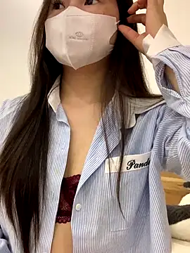 Snapshot of Keysha8386 chatting on 12-16-25, 05:22 Keysha8386 online show from 12-16-25, 05:22