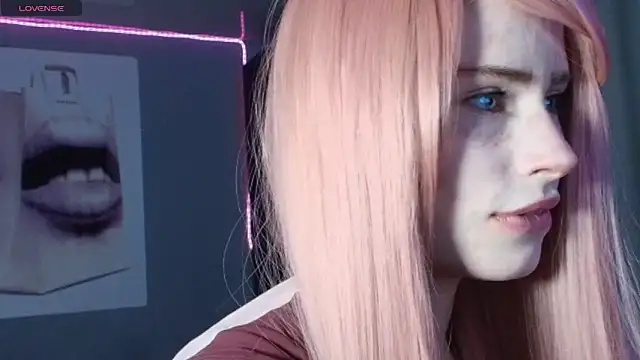 PieraMarch online show from 02-25-26, 06:41