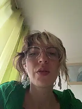 ClementineLapine online show from 02-12-26, 04:51