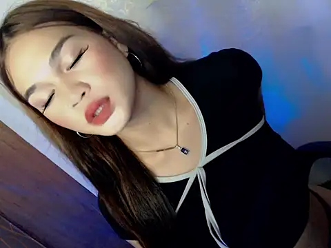 Ur kathelena online show from 11-20-25, 12:39