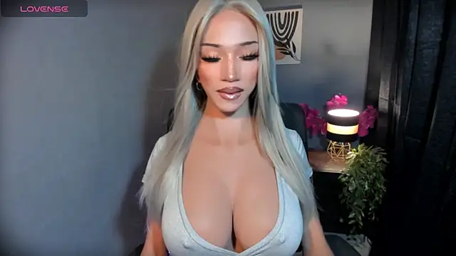 AiraCumSlut online show from 03-31-26, 08:11